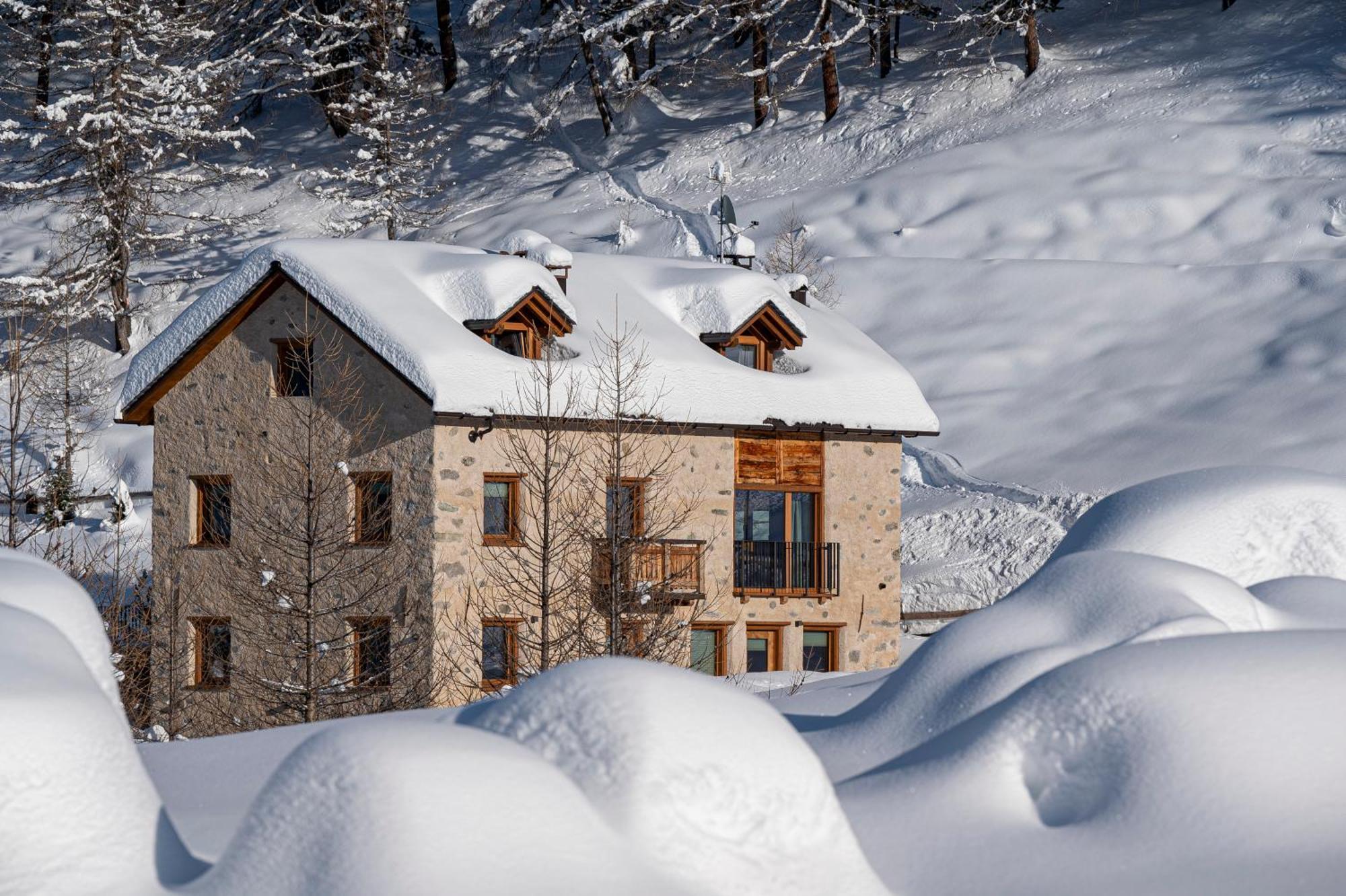 Chalet Aria Pura Livigno Exterior photo
